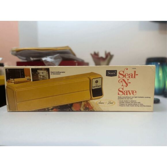 Sears Roebuck and Co. 1980 Seal-N-Save in box Vintage Almond - Picture 16 of 16